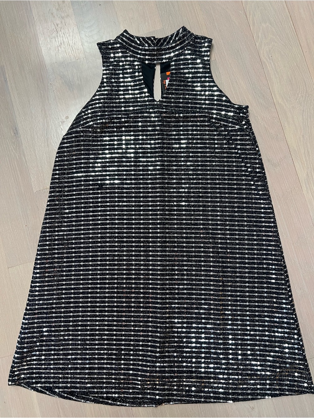 NWT size small sleeveless black and silver sequin shift dress